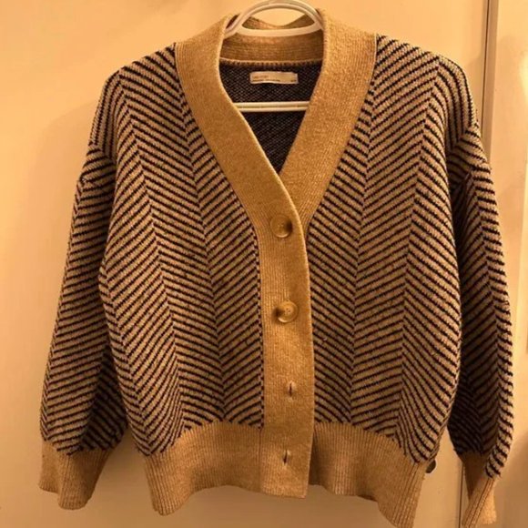 Oak + Fort Cardigan - Picture 1 of 1